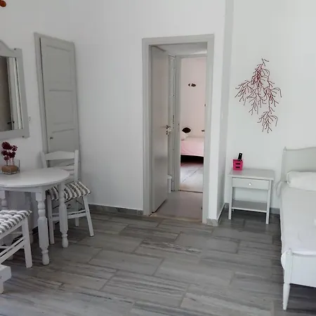 Margo Antiparos Città